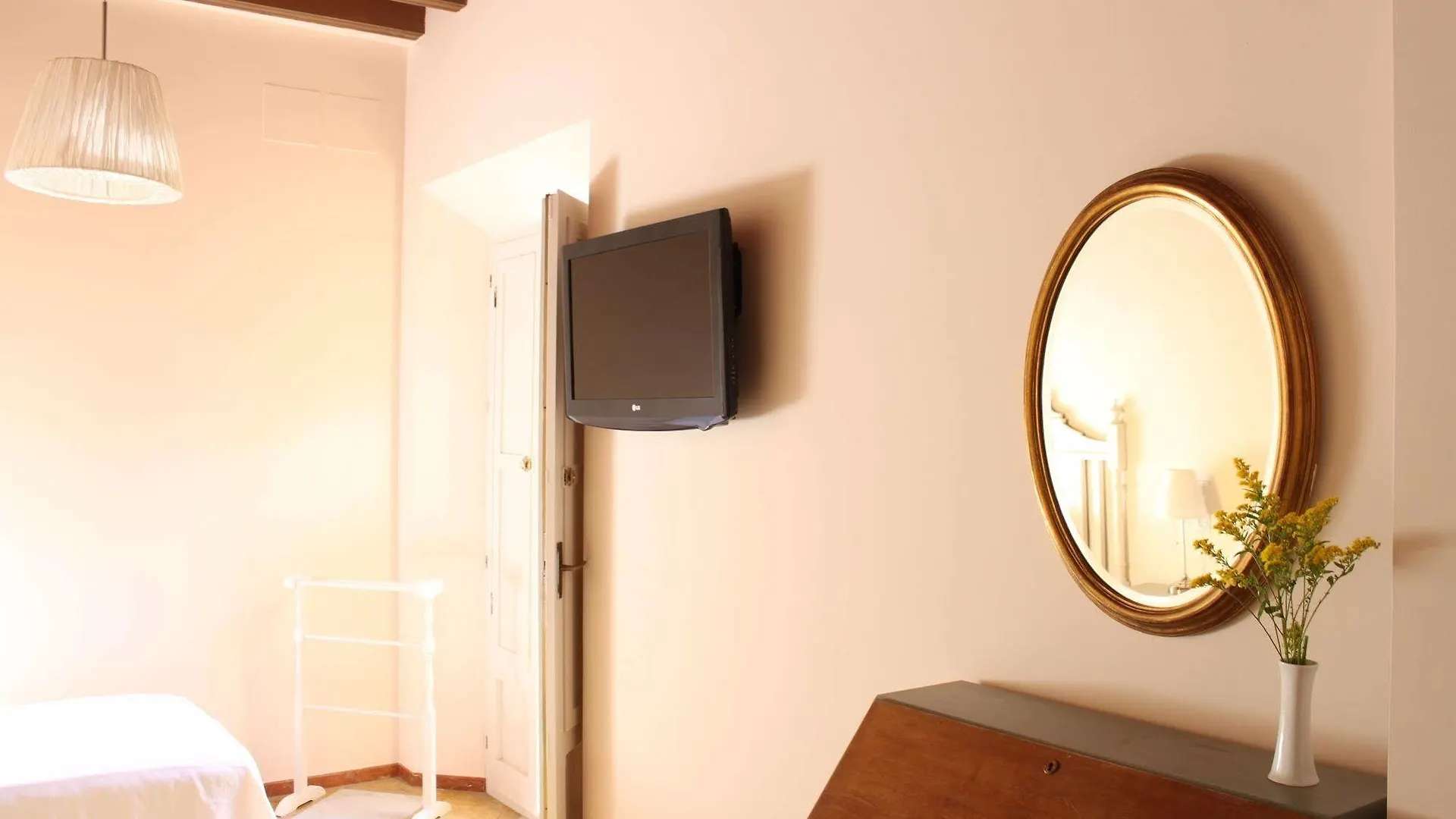 Ferienwohnung Life Select San Bernardo Sevilla