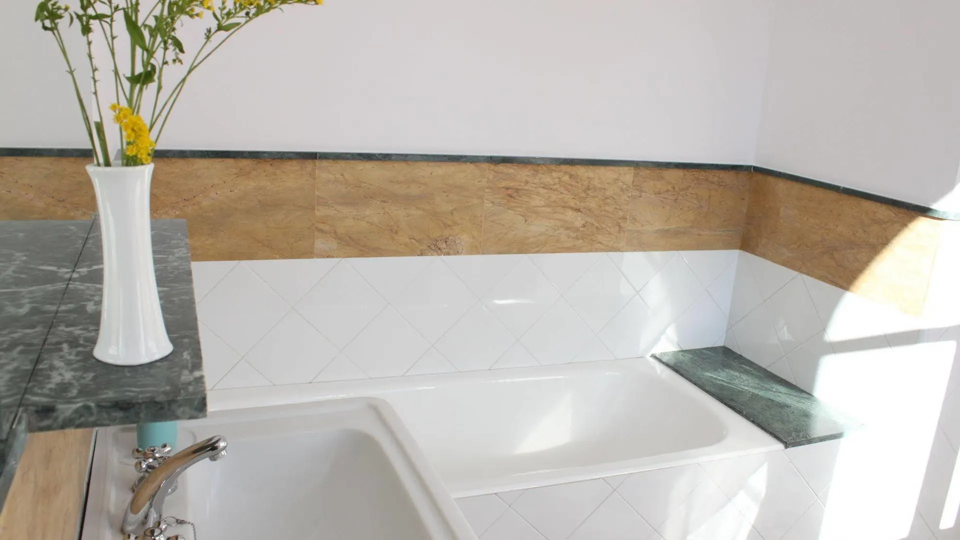 Ferienwohnung Life Select San Bernardo Sevilla 0*,