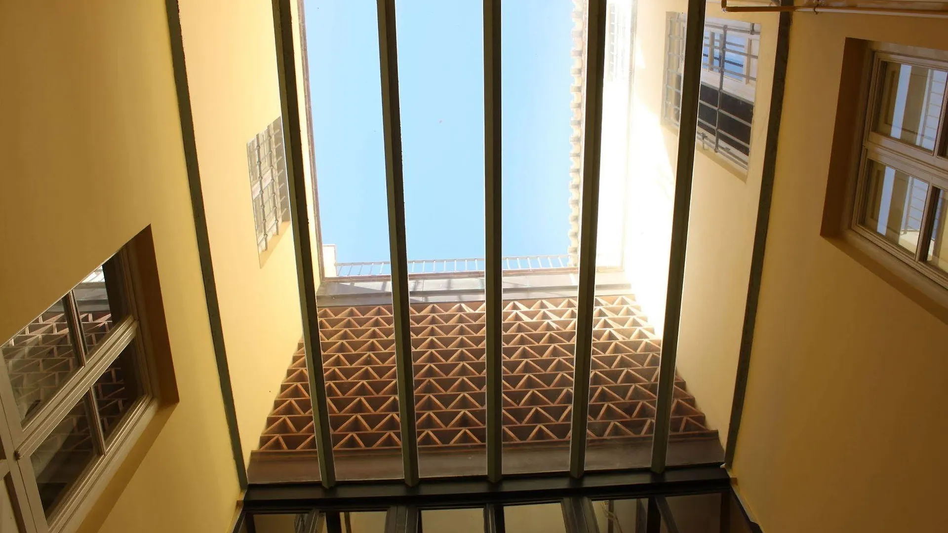 Apartment Ferienwohnung Life Select San Bernardo Sevilla Spanien